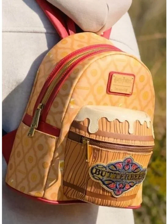 Loungefly Harry Potter Butterbeer Beer Barrel Mini Backpack NWT 3D Wizarding - Picture 3 of 9